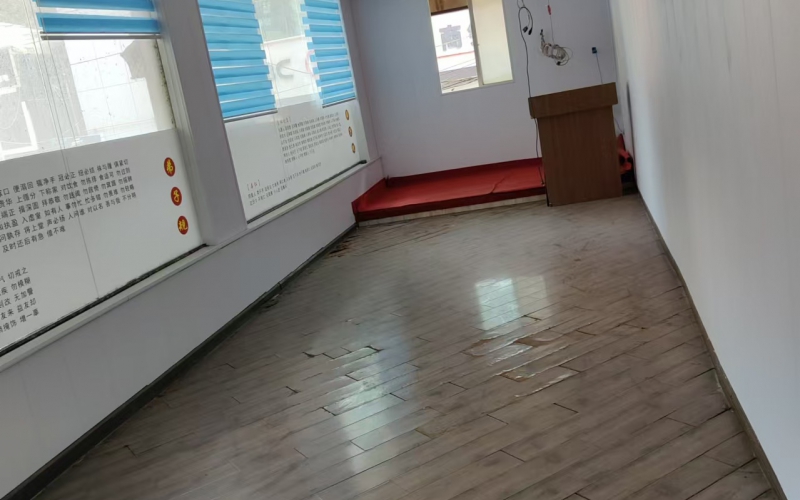 貴州省機(jī)關(guān)事務(wù)管理局國(guó)有資產(chǎn)管理服務(wù)中心貴陽市云巖區(qū)陜西路3A號(hào)附104號(hào)一層、二層門面招租